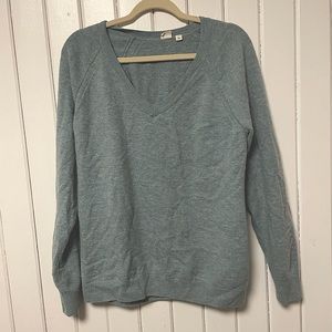 GAP Sweatshirt